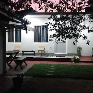araliya-white-house.negombohotels.net/